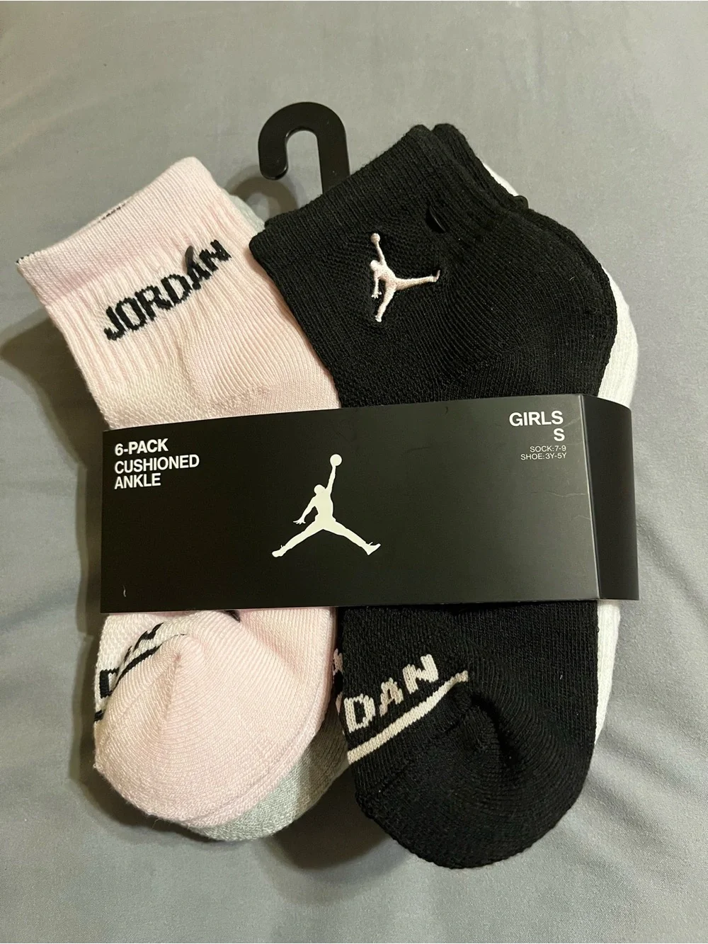 2 Jordan Girls 6-Pack Cushioned Ankle Socks - Pink & Black